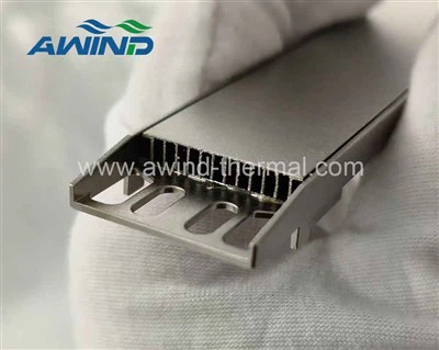 Optical Module Heat Sink: Ua haujlwm hnyav hauv cov ntsiab lus